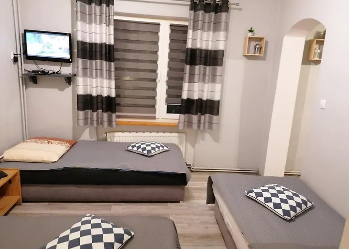 Na Stromej 3* 斯克拉斯卡波伦巴